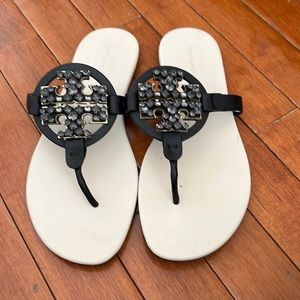 Like new Tory Burch millers